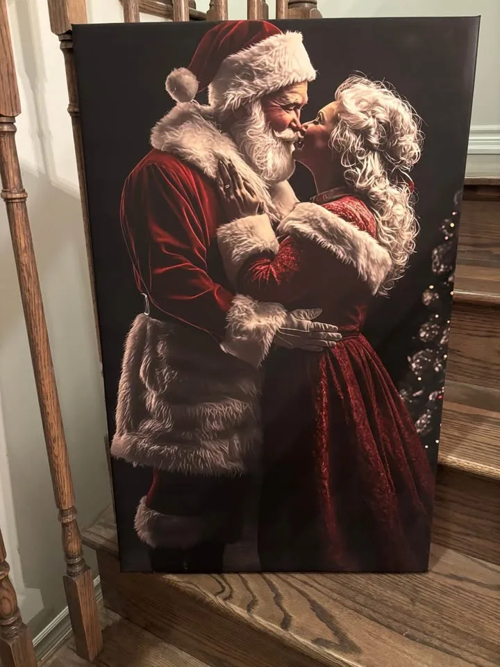 Santa & Mrs.Claus Canvas -Ready To Hang Wall Art image indicator(8)