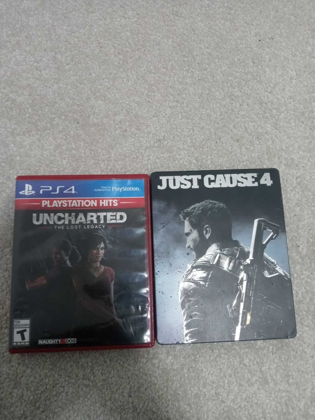PlayStation 5 Disc Edition Bundle Excellent Condition - photo 2