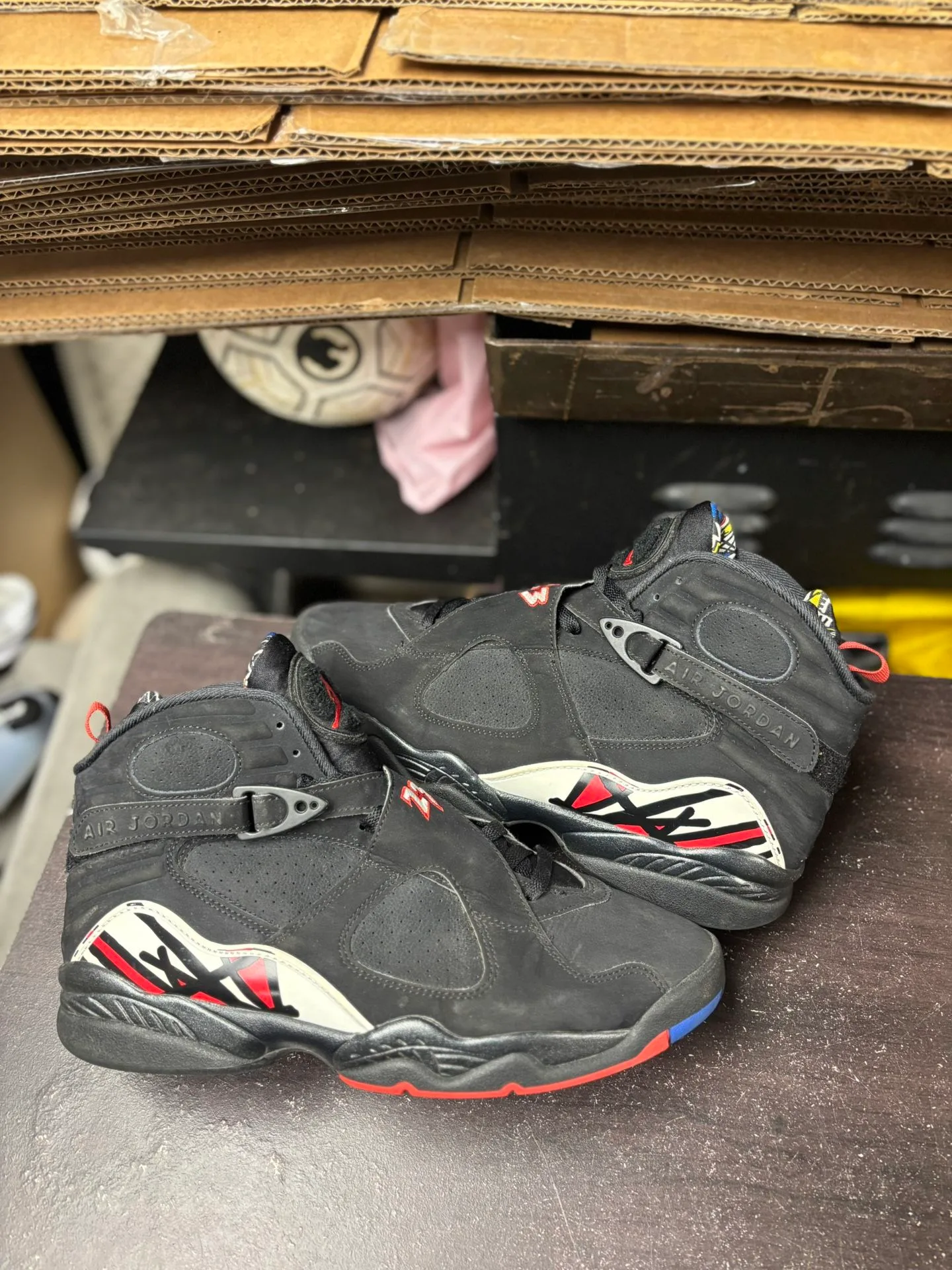 Air Jordan 8 Playoffs 2023