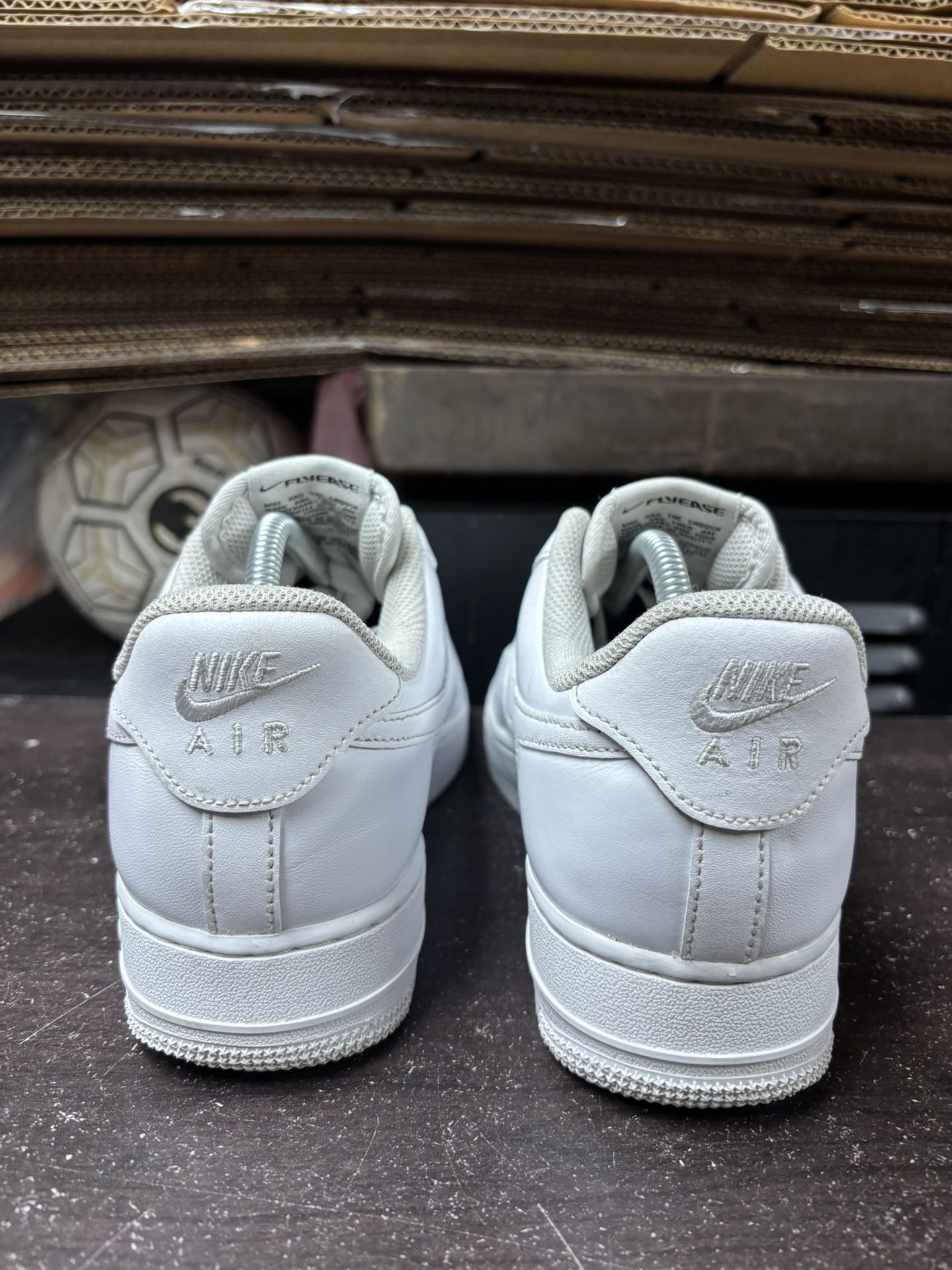 Air Force 1 Low Triple White Flyease - photo 4