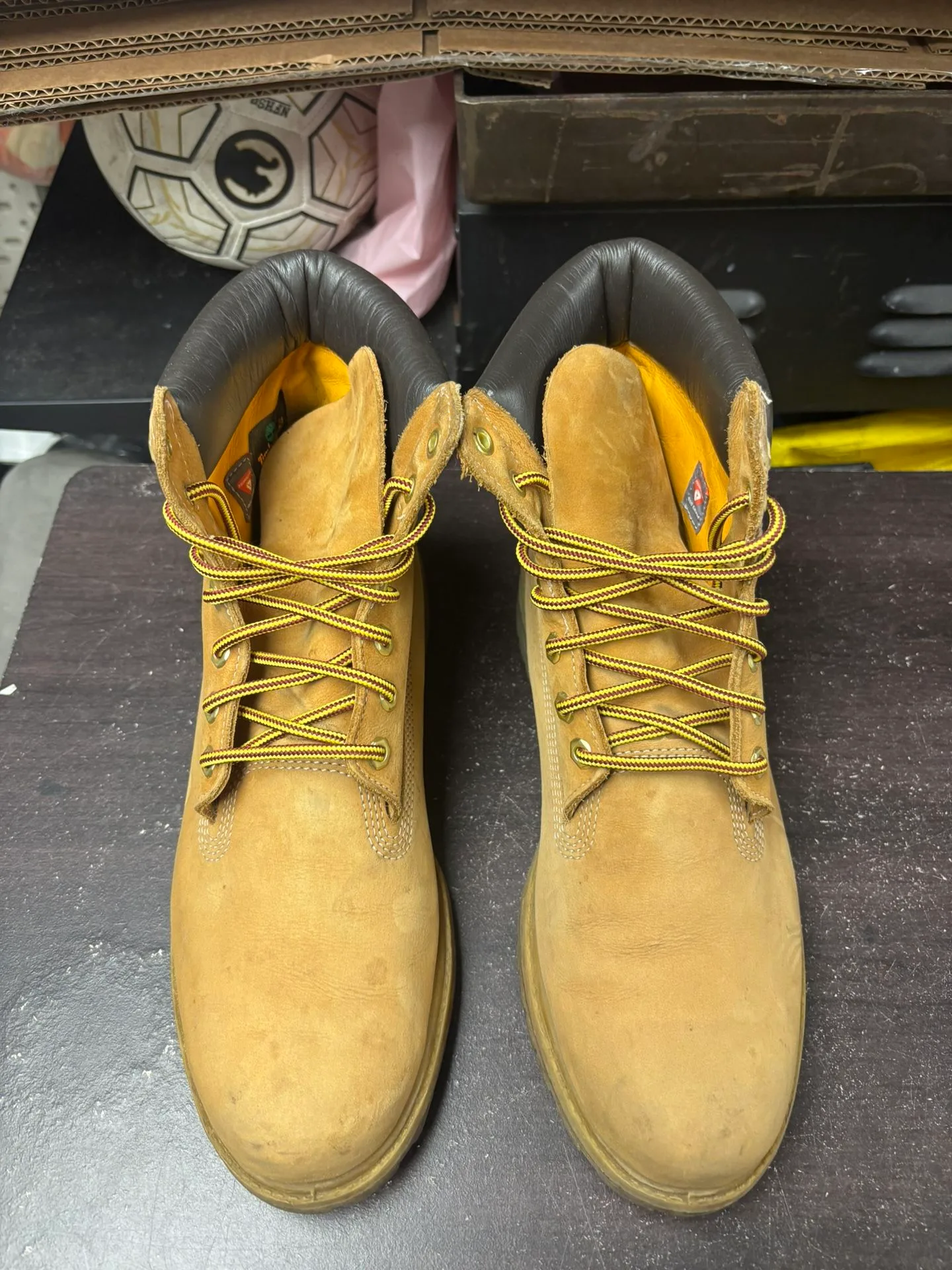 Biege Timberland Boots image indicator(2)