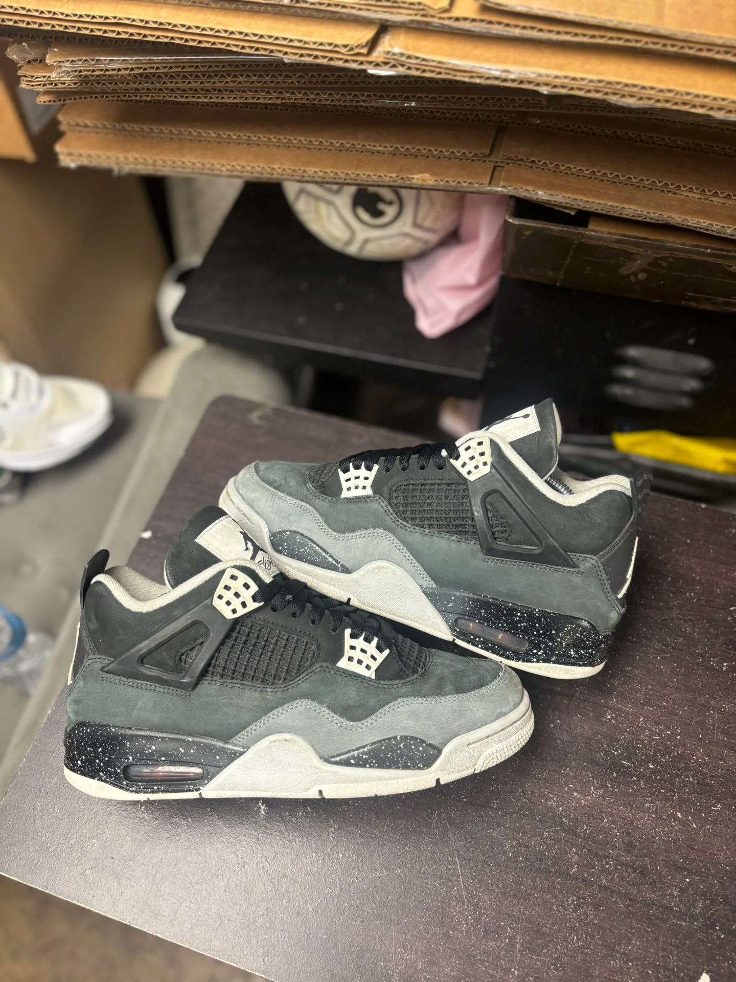 Air Jordan 4 Fear 2024