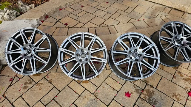 5x114.3 Alloy Rims w TPMS sensors