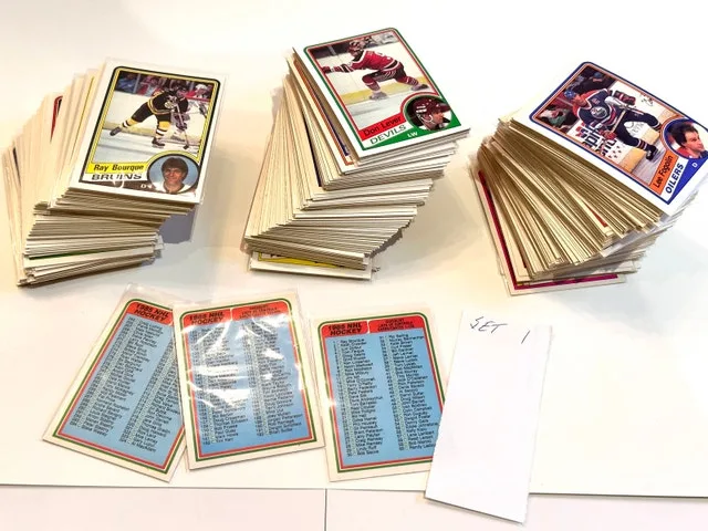 1984-85 OPC HOCKEY Sets/LOTS