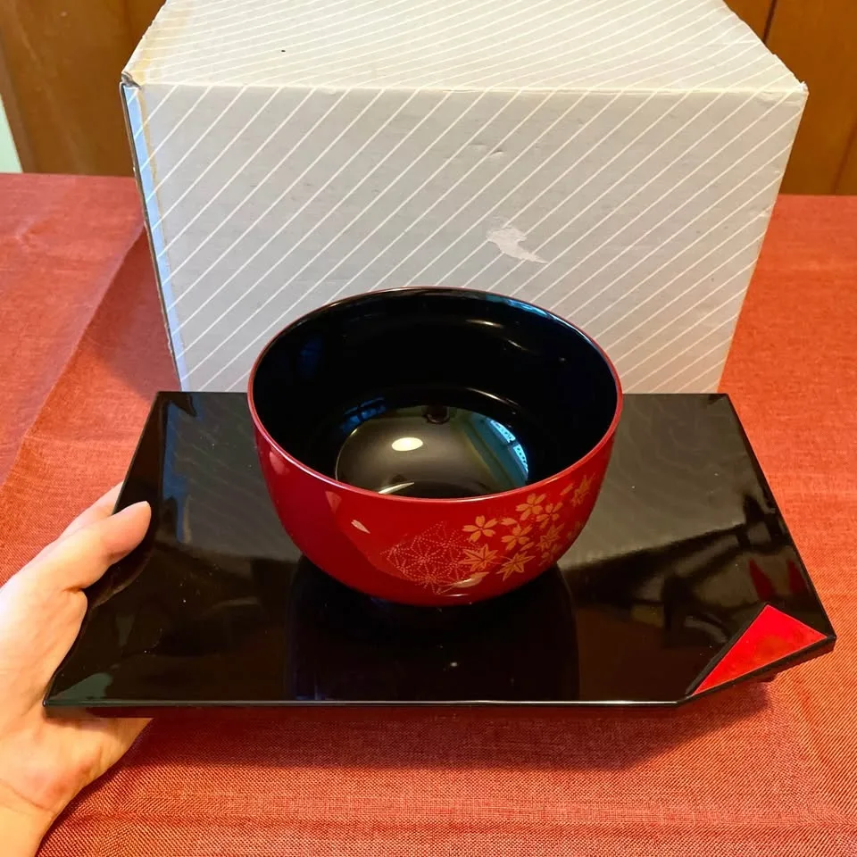 Vintage Japanese Lacquerware Soup Bowl Set image indicator(8)