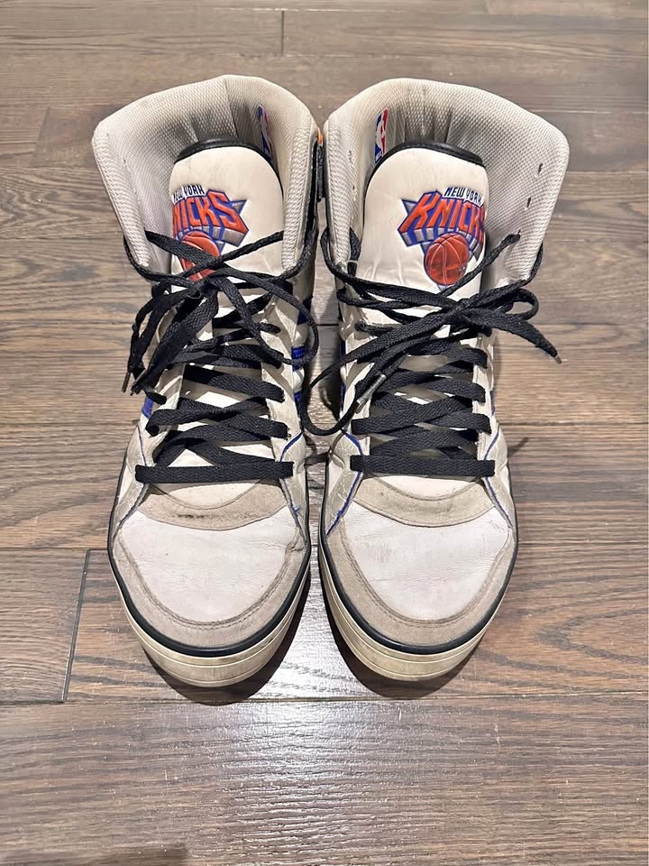 New York Knicks Addidas high tops used Size 12