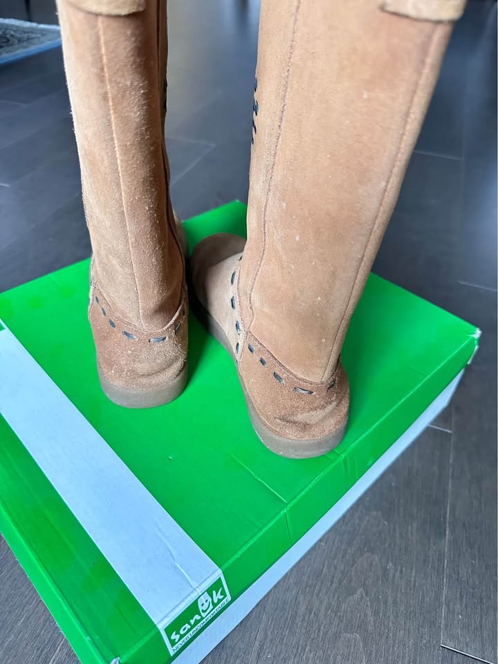 SANUK WOMAN TOASTY TAILS BOOTS - photo 3