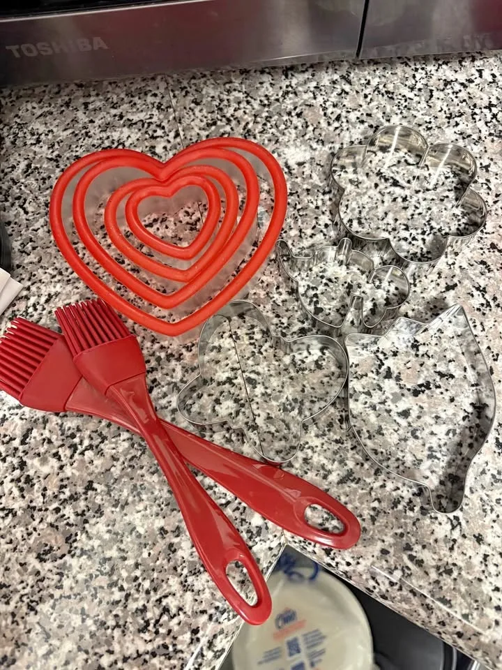 Cookie Cutters & Pastry Brushes