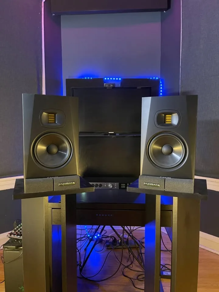 ADAM Audio T7V - 7" Active Studio Monitors (Pair) image indicator(6)
