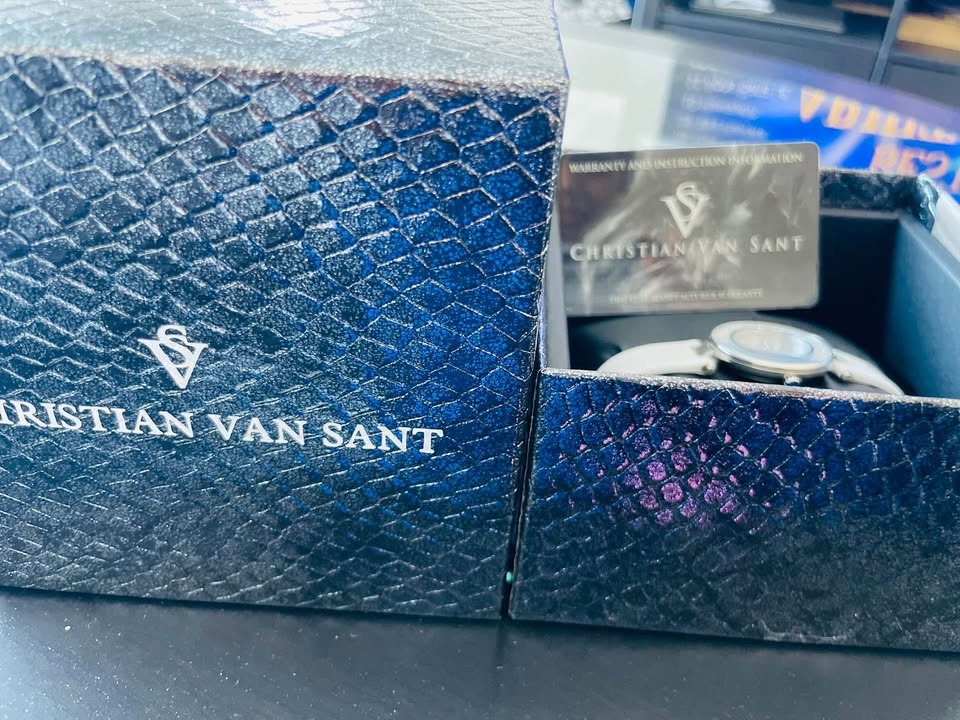 Christian Van Sant Watch CV1220 - photo 2