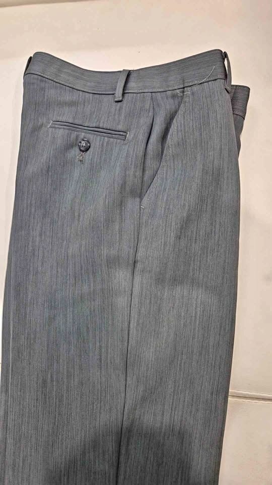 VanHeusen's Boys Grey Coat & pant Set in Excellent Condition