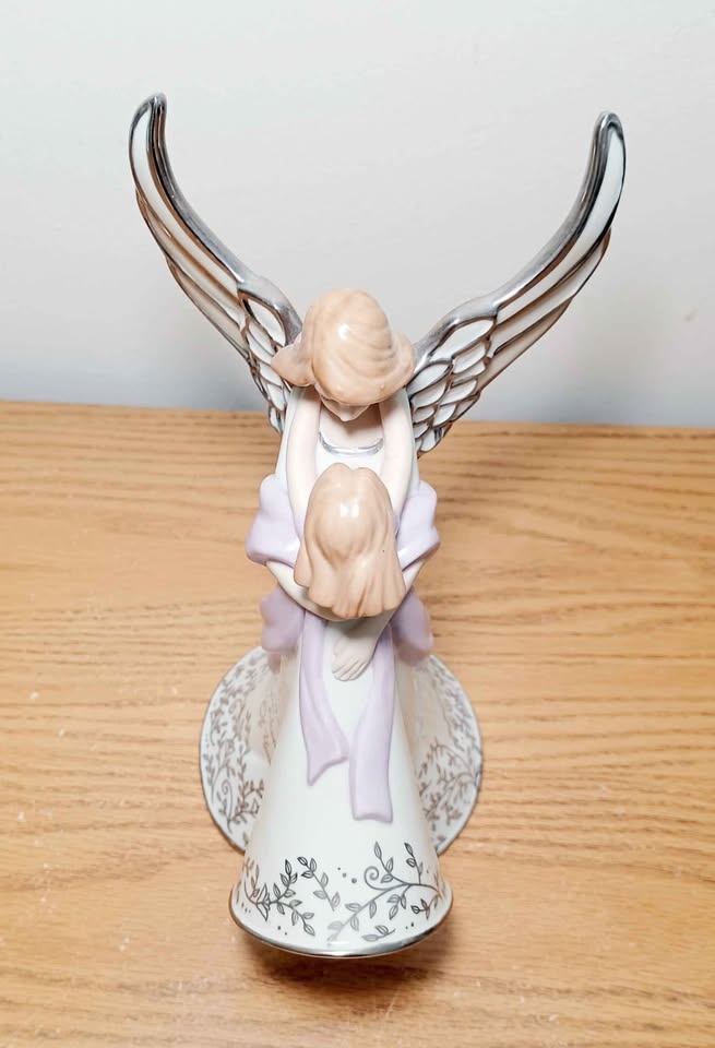 Vtg.Collectible Bradford Music Box Figurine - photo 4