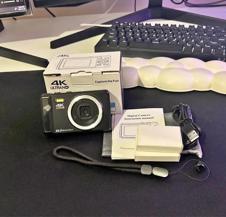 Digital Camera - 4K 64MP