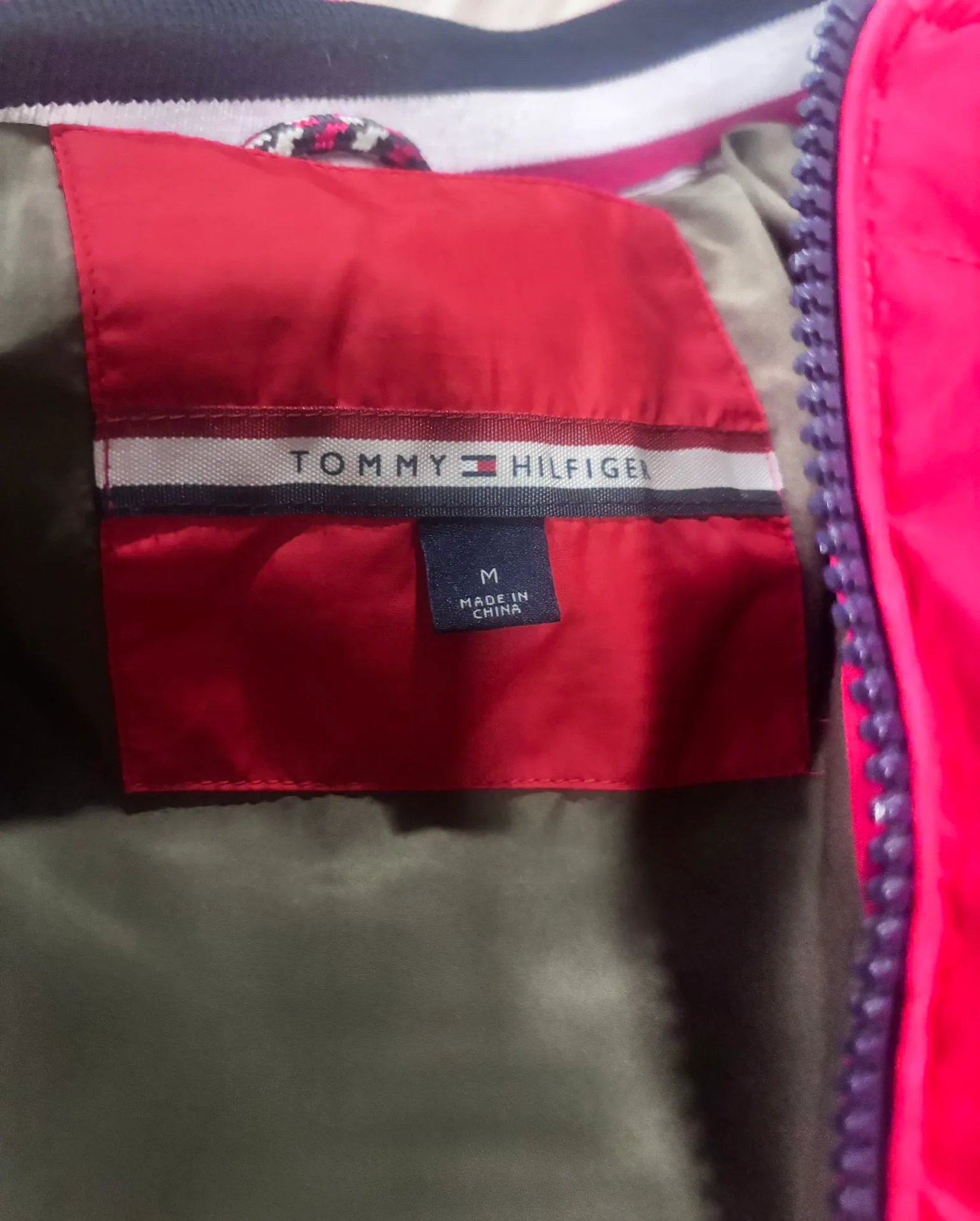 Authentic Tommy Hilfiger puffer jacket in a bold red color size image indicator(5)