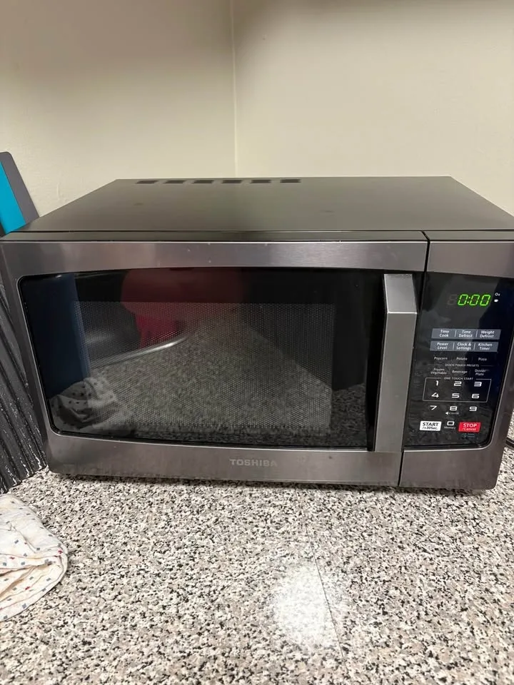 MOVING OUT SALE - READ BELOW image indicator(3)