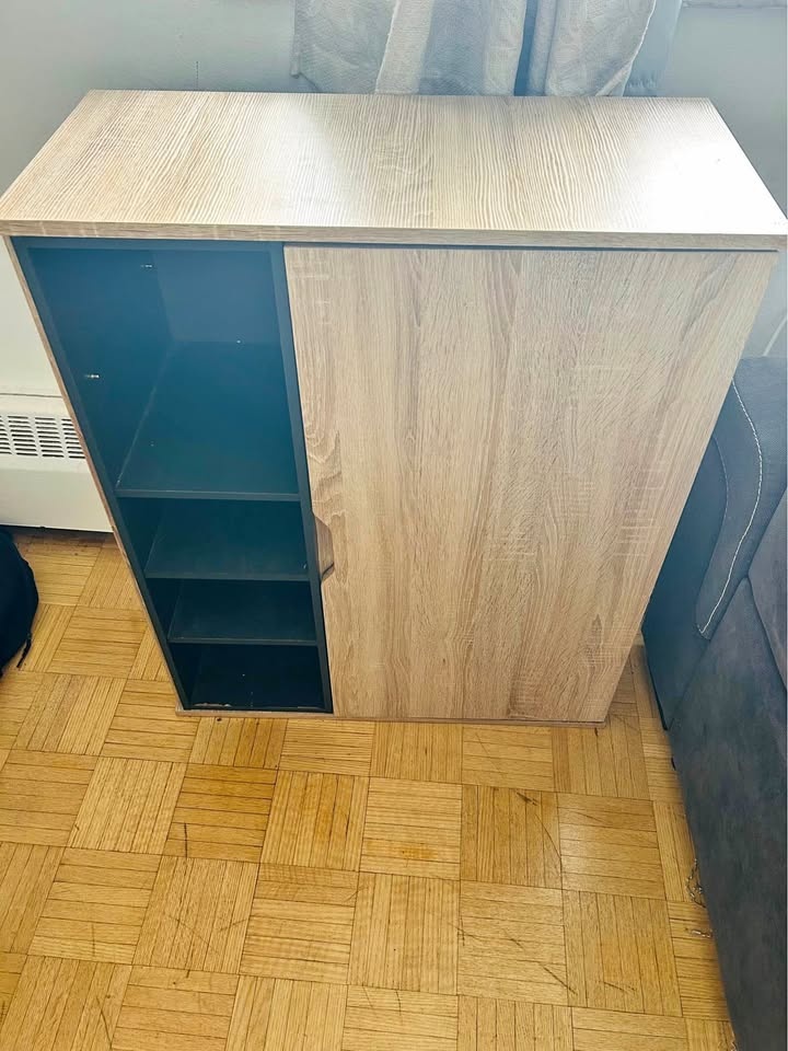 Storage/filing Cabinet/bookcase - material: wood