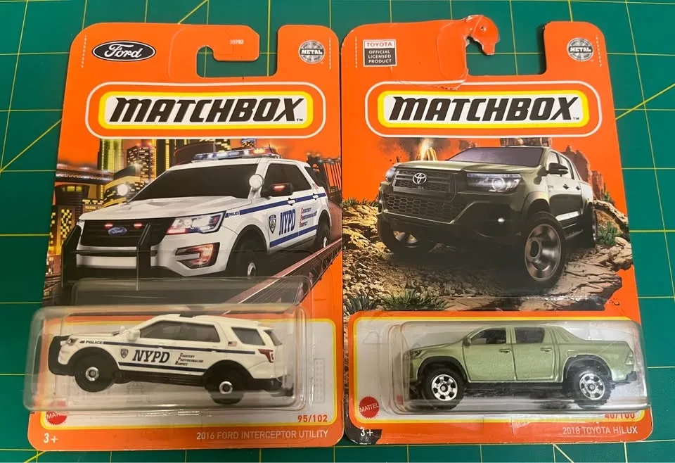 Matchbox Lot – WARN 5-Pack + 9 Carded Cars image indicator(6)