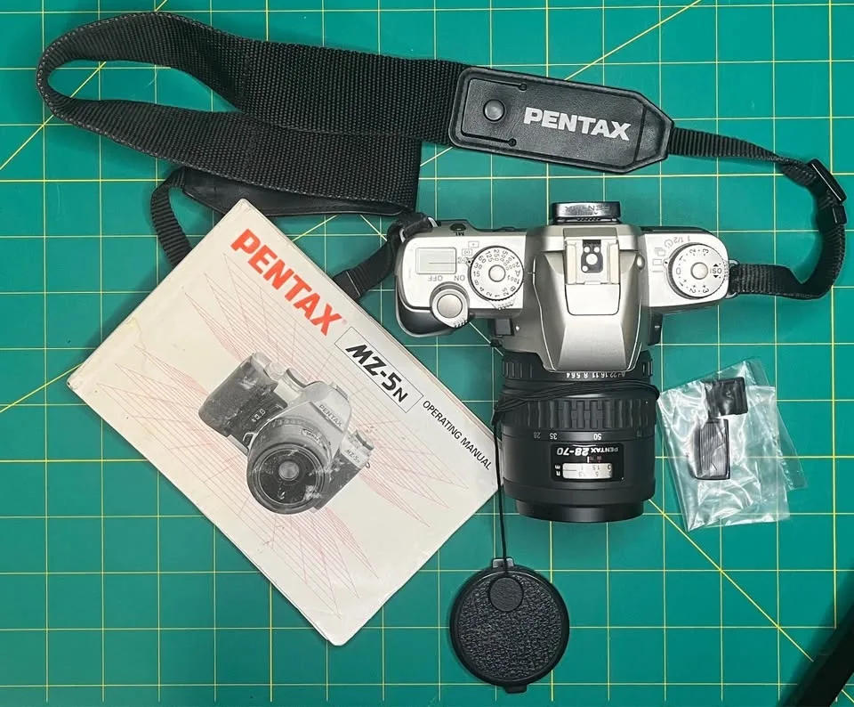 Pentax MZ-5n 35mm Film Kit image indicator(5)