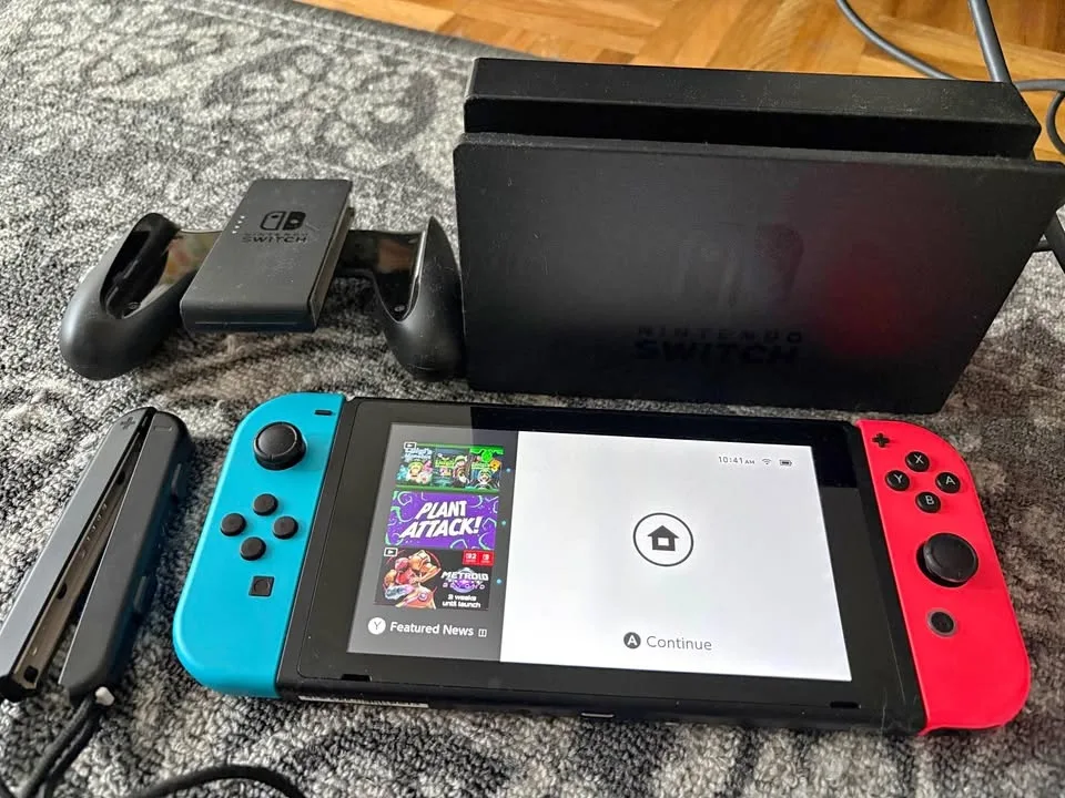Nintendo Switch