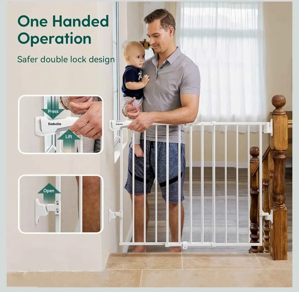 Babelio Baby Gate 26-43" W, 28" H, No Bottom Bar image indicator(5)