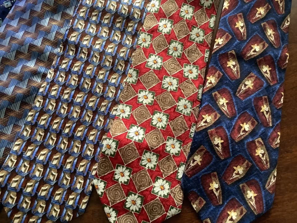Ermenegildo Zenga Italian Silk Ties -$25 each image indicator(5)