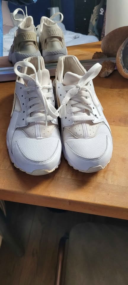 NIKE RUNNING SHOES (Air Huarache) - photo 2