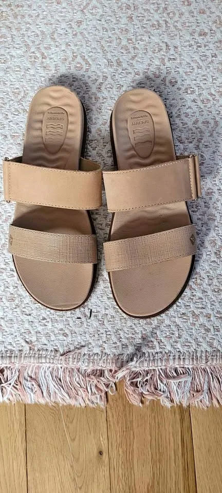 SPERRY PLUSHWAVE SANDLES