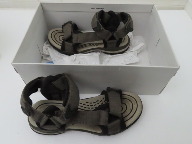 GEOX J BOREALIS B.D. kids' sandals (US Size 3.5)