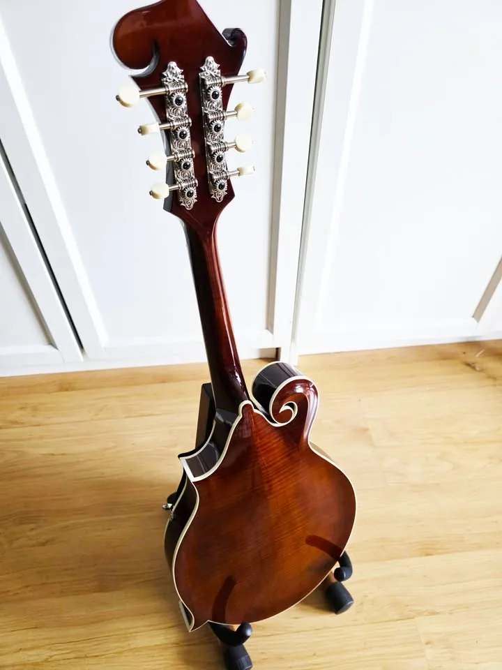 Kentucky KM-756 Mandolin - As New With Extras image indicator(6)