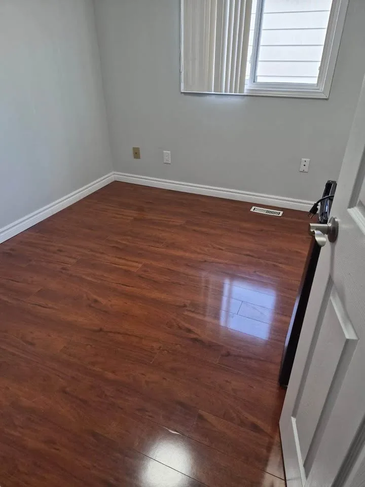 2 Beds 1 Bath - House image indicator(7)