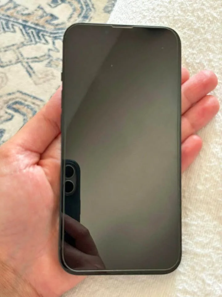 iPhone 13 256 Gb battery 84%