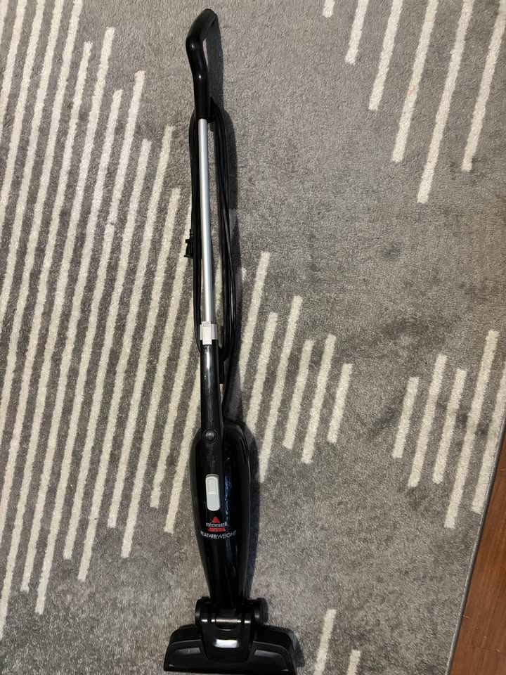 Bissell Vacuum cleaner - photo 2