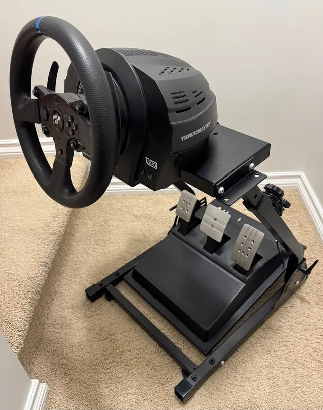 Thrustmaster Racing Wheel with Stand and Gran Turismo PS5 image indicator(6)