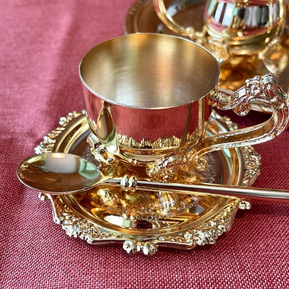 ✨ Exquisite Vintage Rococo Style Tea Set ✨ image indicator(2)