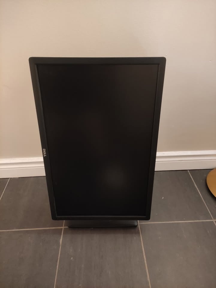 DELL SCREEN MONITOR 24 INCH - photo 3