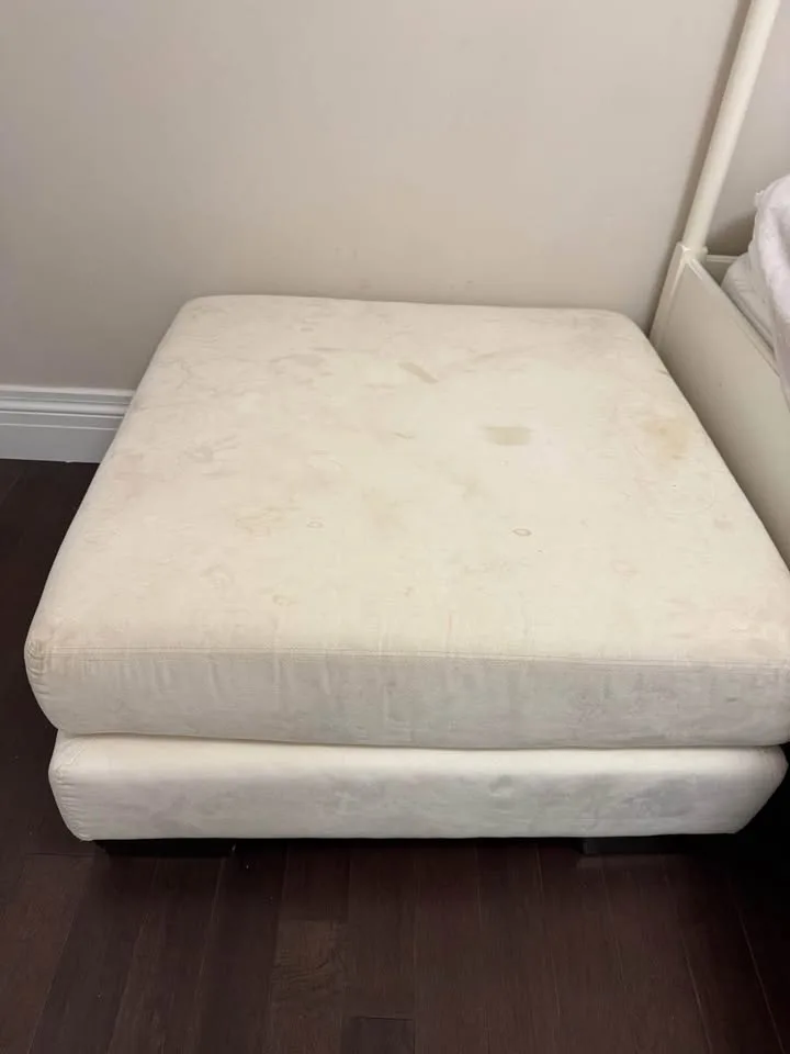 Giant white off white microfiber sectional couch 3 pcs image indicator(3)