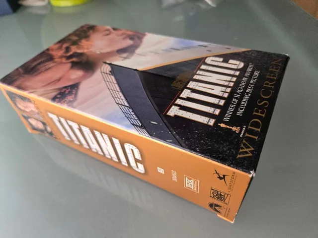 Titanic VHS image indicator(4)