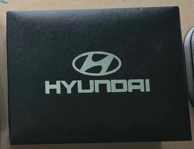 Hyundai Watches image indicator(2)