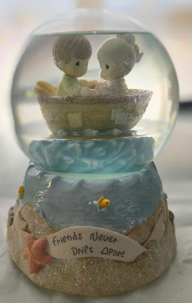 Precious Moments Snow Globe