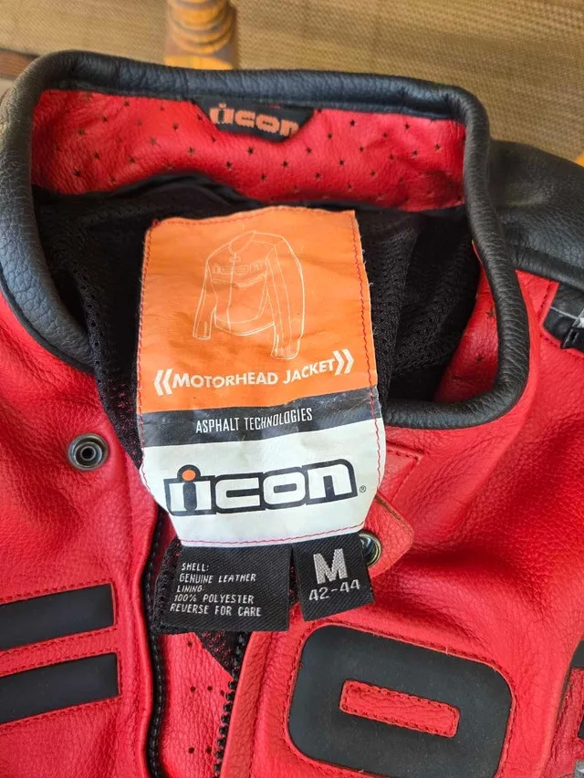 Icon Motorhead Jacket, Joe Rocket gloves and GZX helmet image indicator(2)