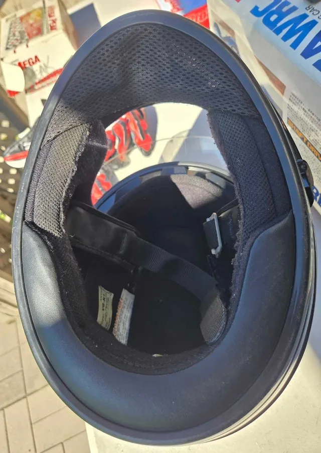 Icon Motorhead Jacket, Joe Rocket gloves and GZX helmet image indicator(8)