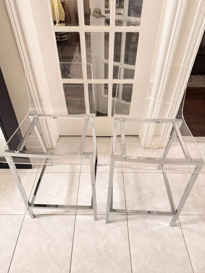 Indoor moving sale! Household items and furniture! By appt! Ever image indicator(6)