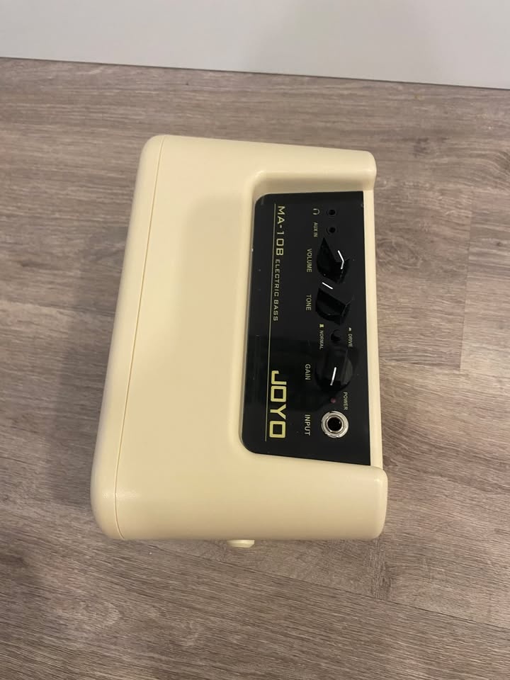 JOYO MA-10B Mini Bass Amp – Key Features - photo 4