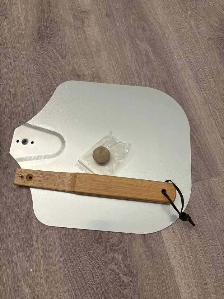 12"x14" Aluminum Pizza Peel – Foldable Wood Handle, Open Box image indicator(2)