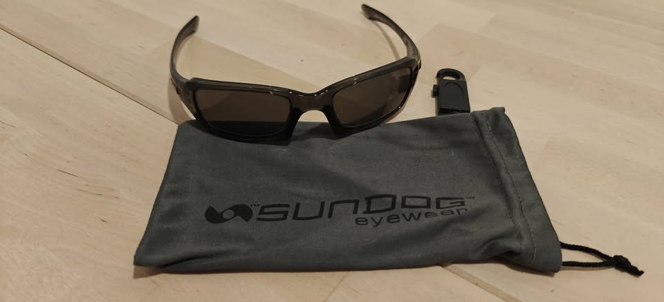 Sundog Glasses - With Bag - photo 4