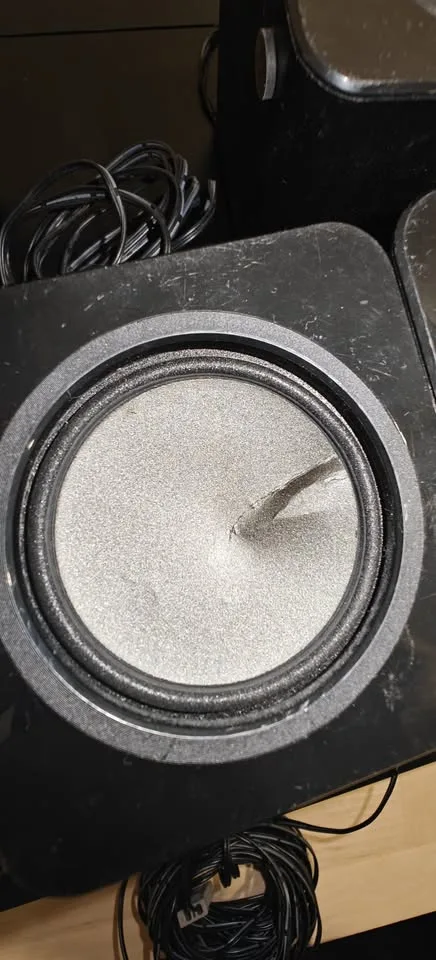 Philips 3D Blu-Ray Home Theater System - 5.1 Surround image indicator(5)