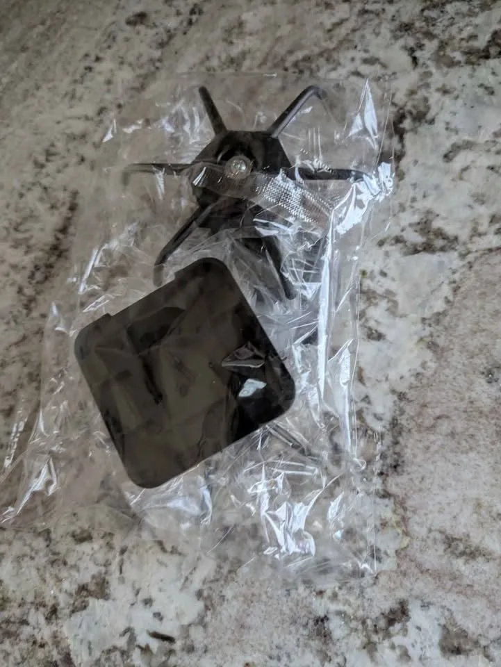 2pcs Under Cabinet Kitchen Utensil Hooks image indicator(2)