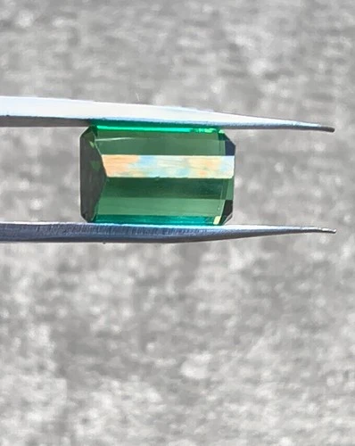 4.0 CTS Faceted Green Tourmaline In Beautiful Emerald Cut - photo 5
