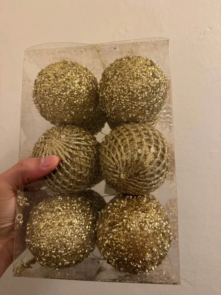gold Christmas ornaments, 3.15" image indicator(7)