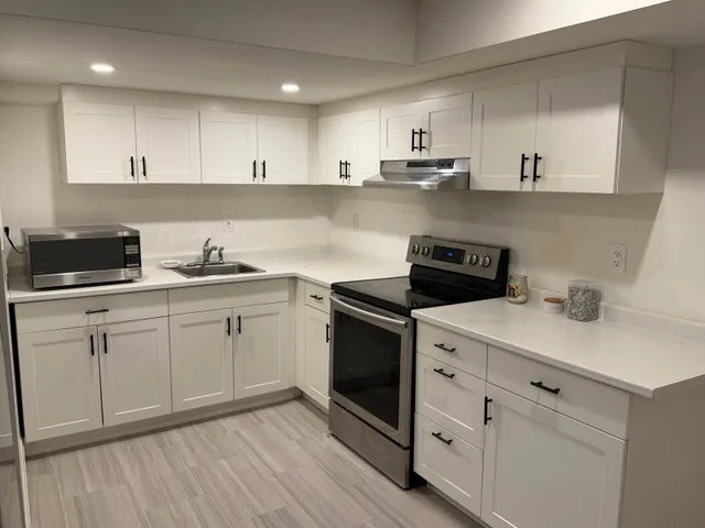 Beautiful basement apartment for rent in Milton image indicator(2)